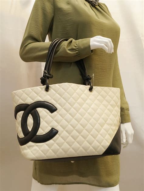 chanel.com purses|where to buy chanel purse.